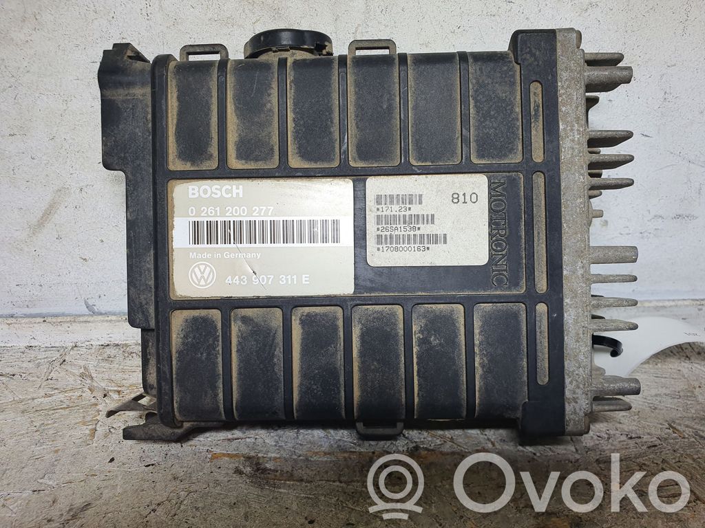 Engine control unit/module   0261200277,443907311E