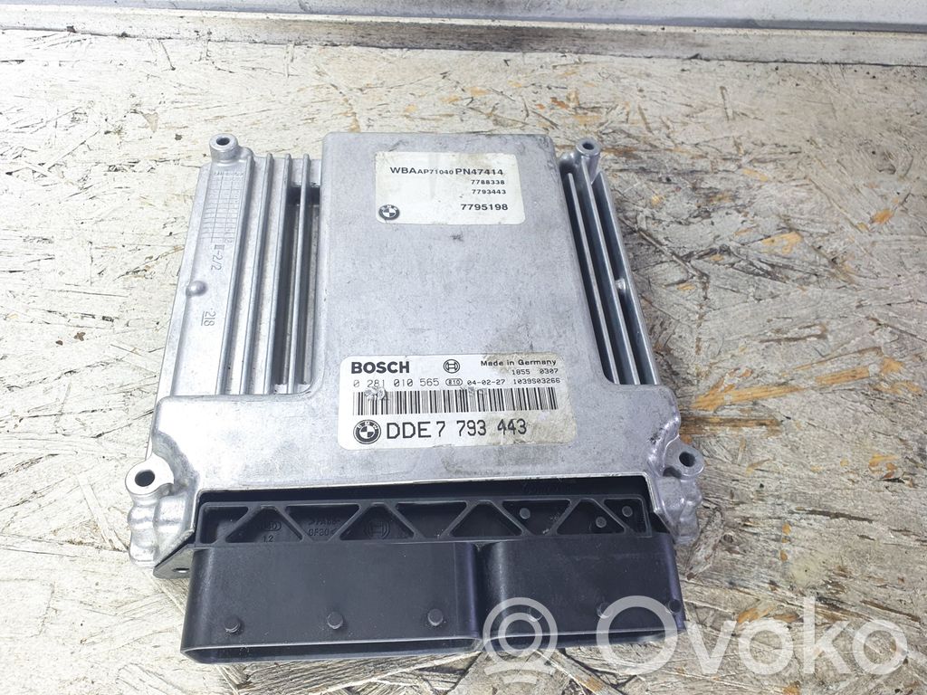 BMW 3 E46 Engine control unit/module 