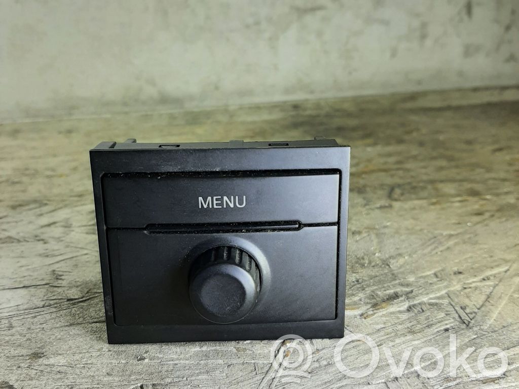 Volkswagen Transporter - Caravelle T5 Head unit multimedia control 