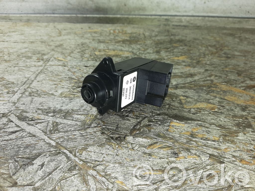Dodge Intrepid Ignition lock contact 