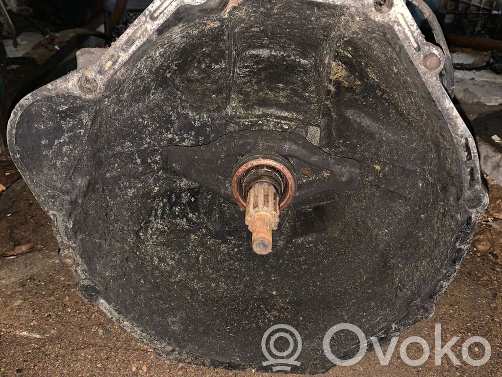 Mercedes-Benz E W123 Mechaninė 4 pavarų dėžė 