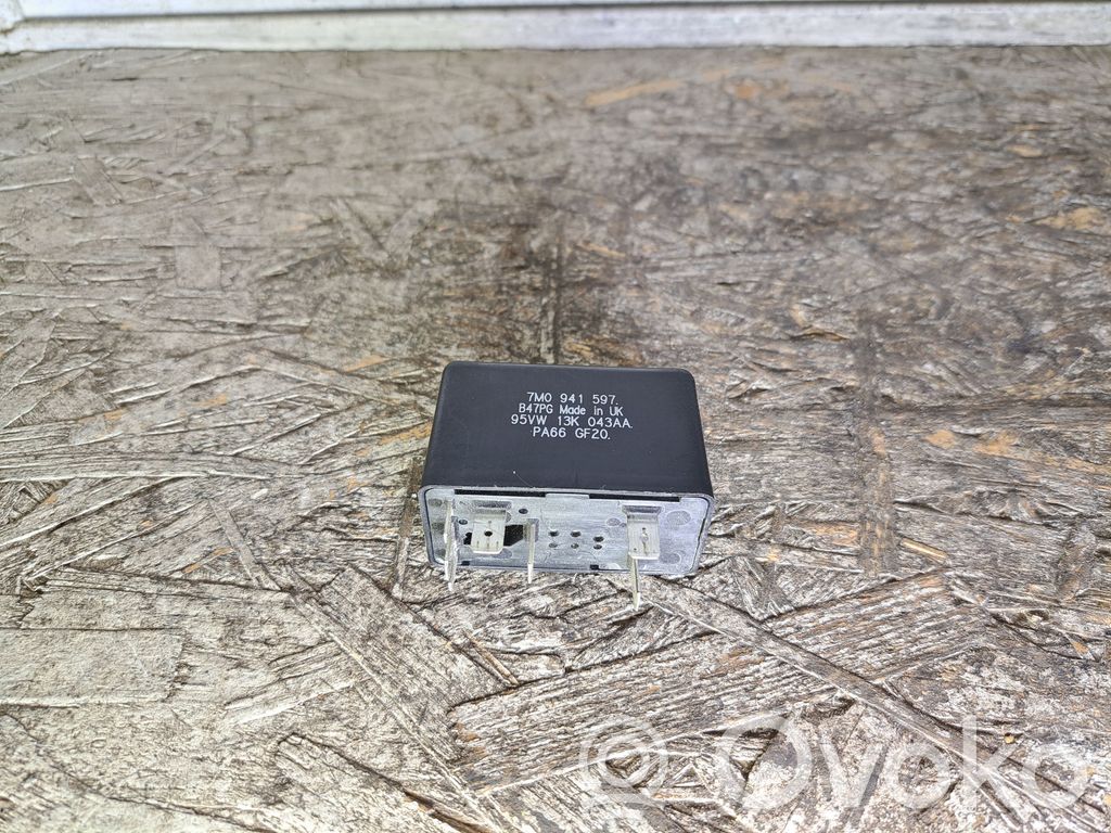Salono apšvietimo rėlė   7M0941597