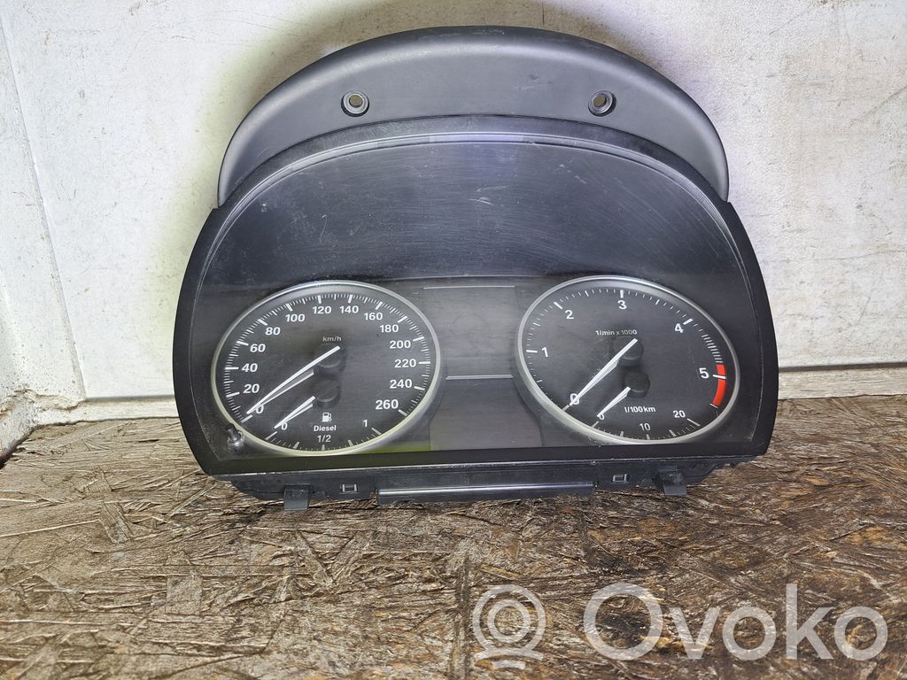 BMW 3 E90 E91 Spidometras (prietaisų skydelis) 