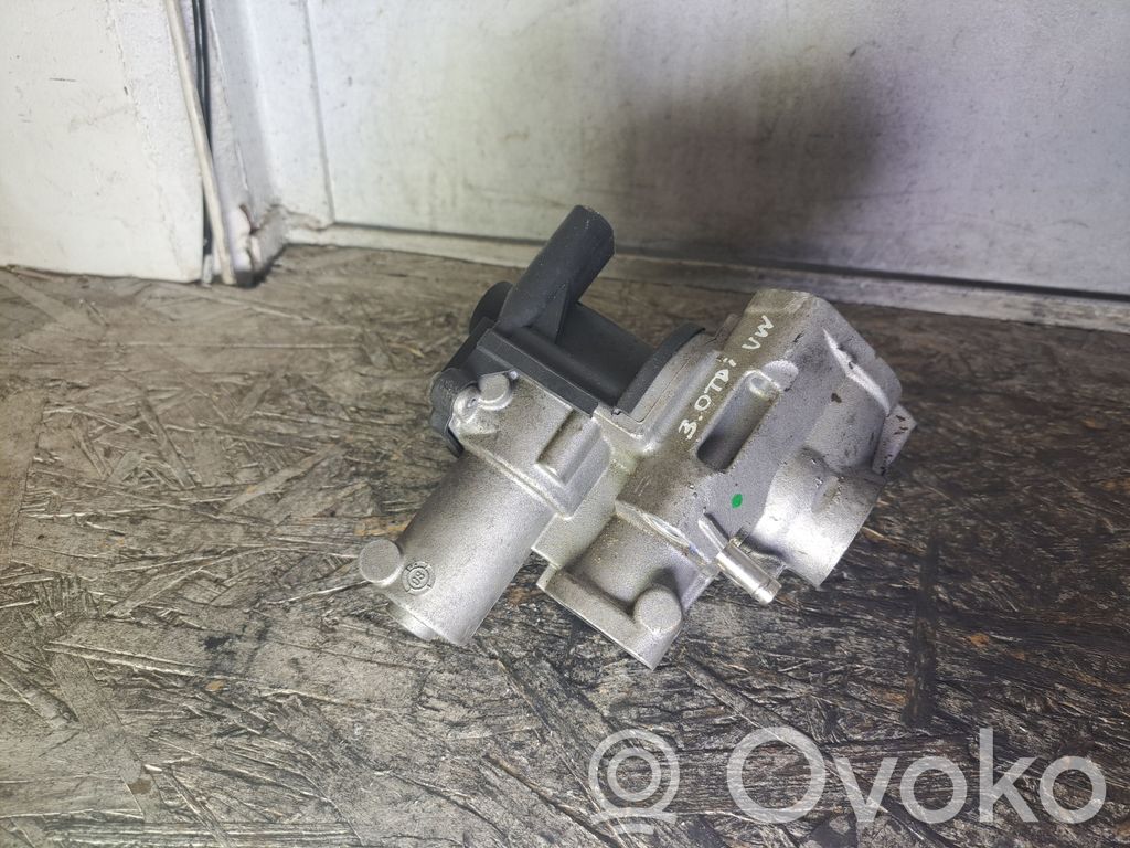 Volkswagen Touareg II EGR-venttiili 