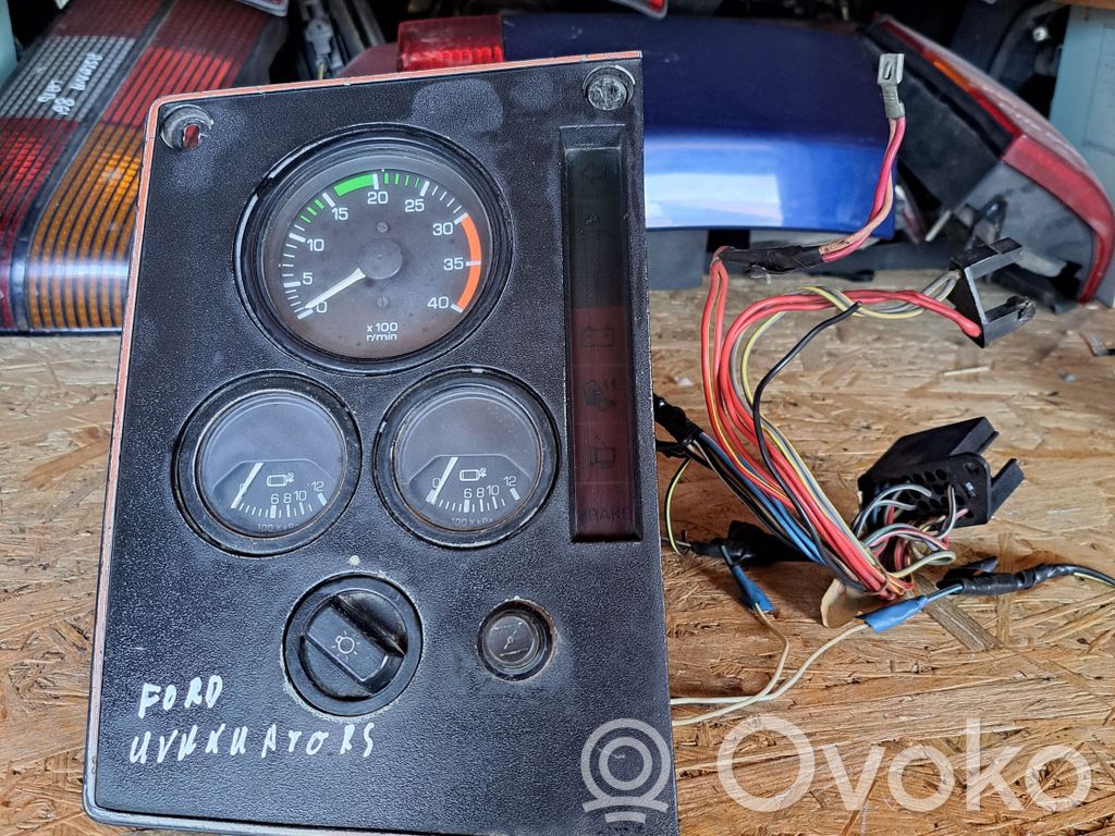 Ford Transit Tachimetro (quadro strumenti) 