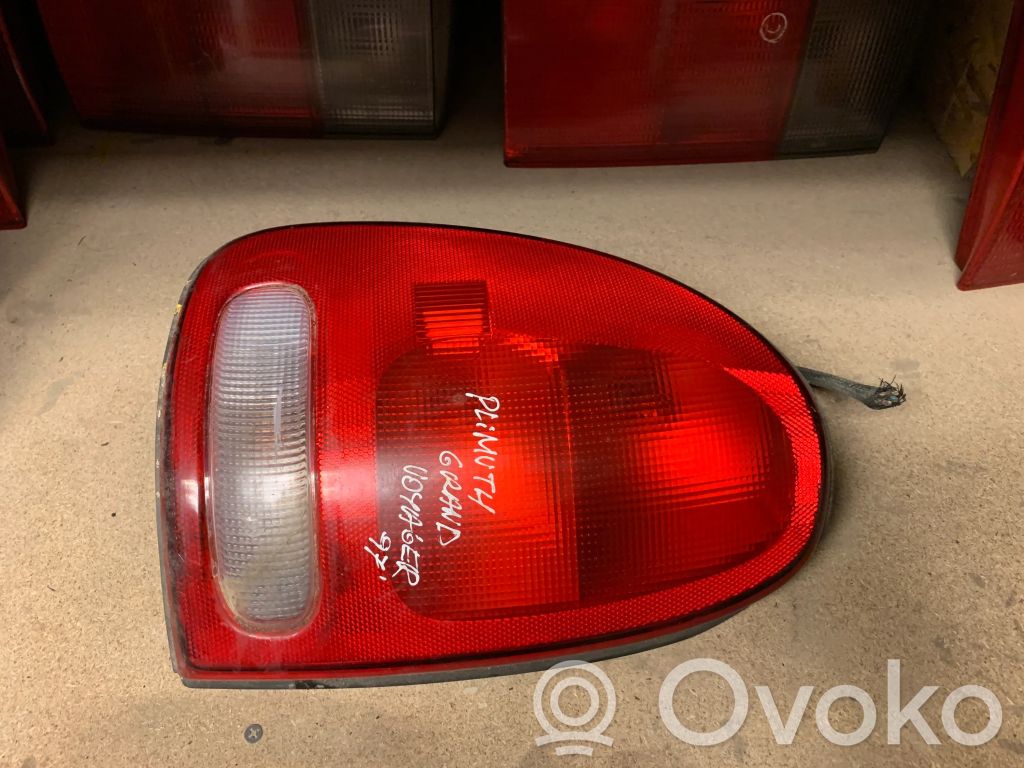 Chrysler Grand Voyager III Takavalot 