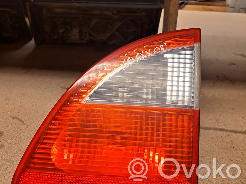 Ford Galaxy Lampy tylnej klapy bagażnika 