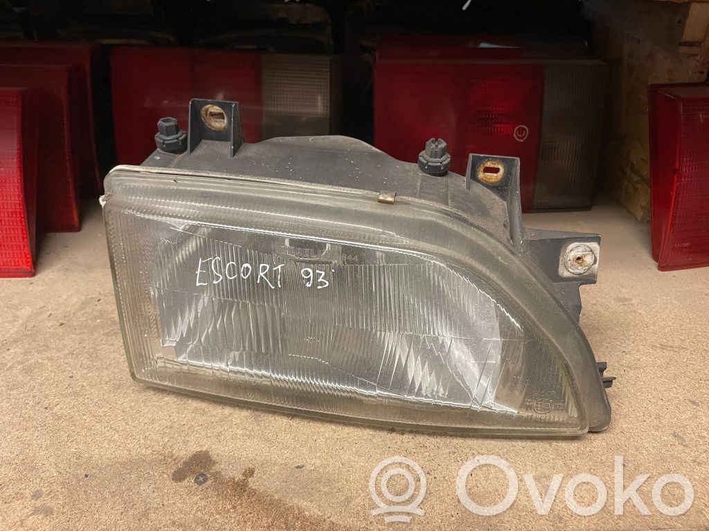 Ford Escort Headlight/headlamp 
