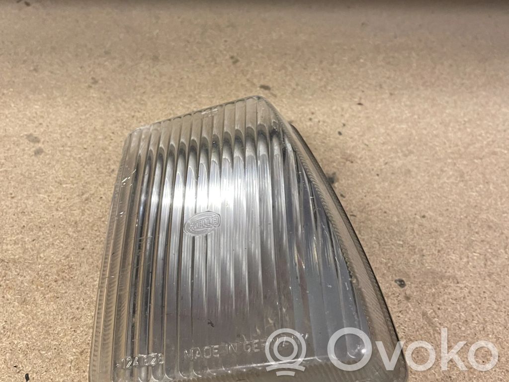 Volkswagen PASSAT B2 Scheinwerfer 