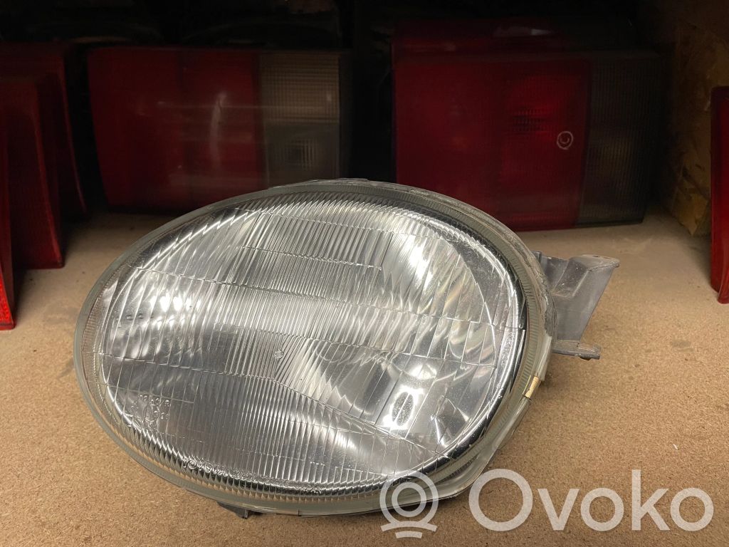 Toyota Corolla E110 Headlight/headlamp 