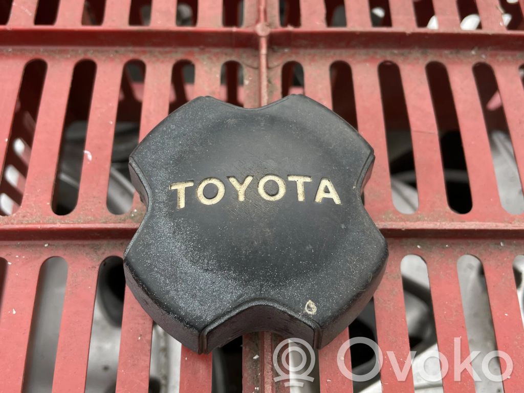 Toyota Corolla E80 Original wheel cap 