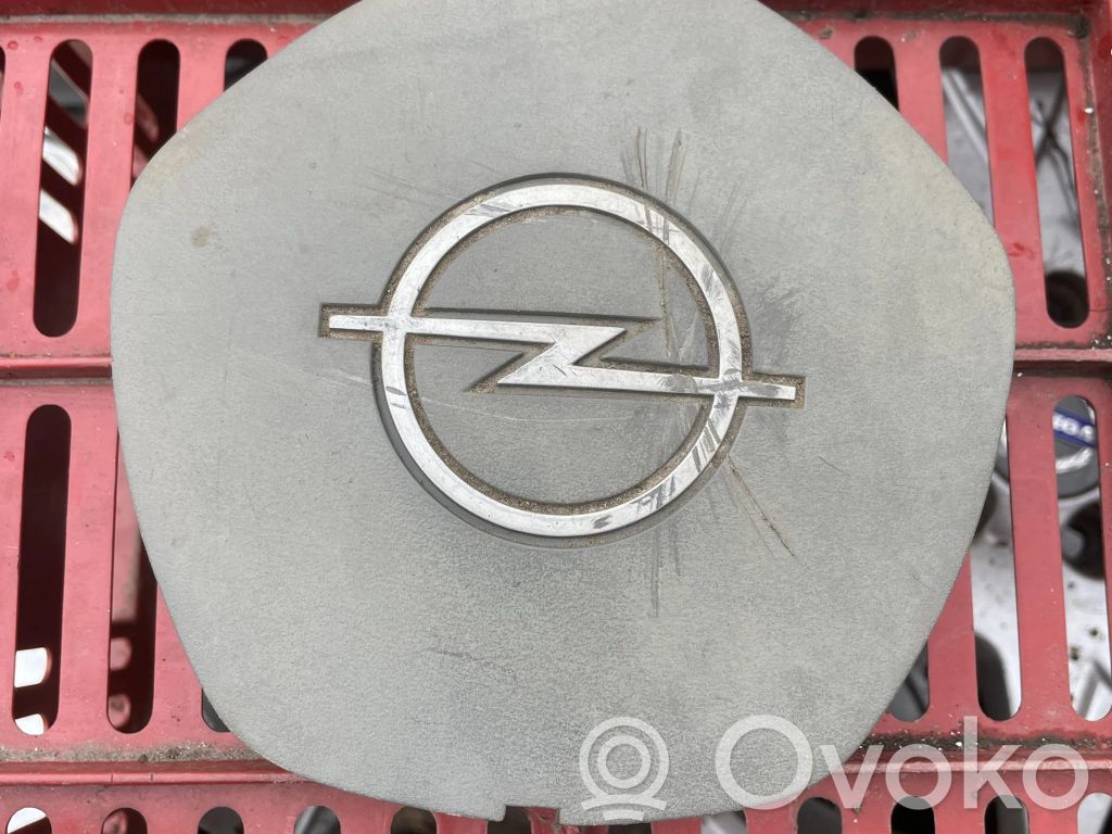 Opel Corsa A Original wheel cap 