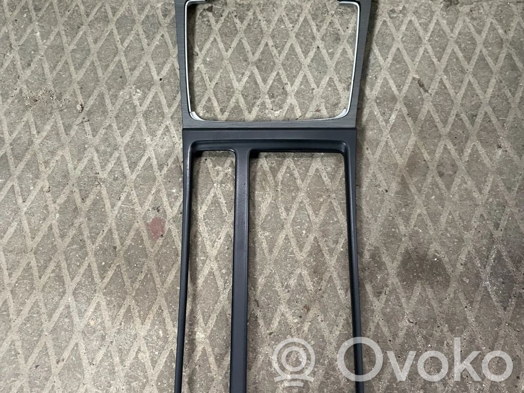 Ramka deski rozdzielczej   5G1864365A,5G1864147