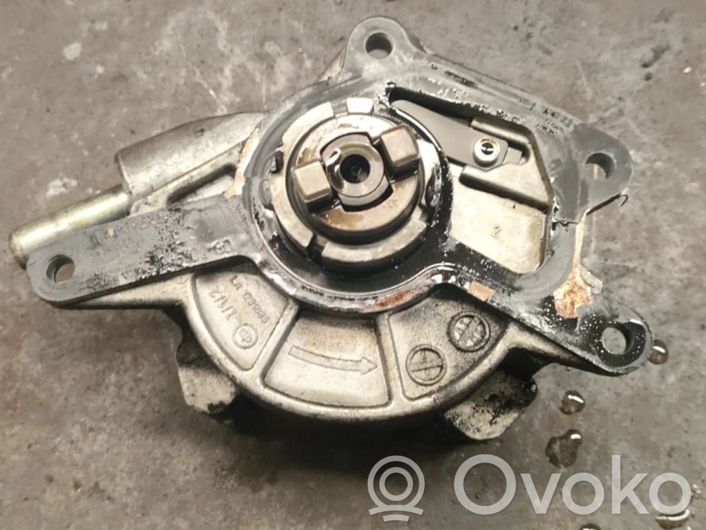 Mercedes-Benz ML W164 Pompa podciśnienia / Vacum 