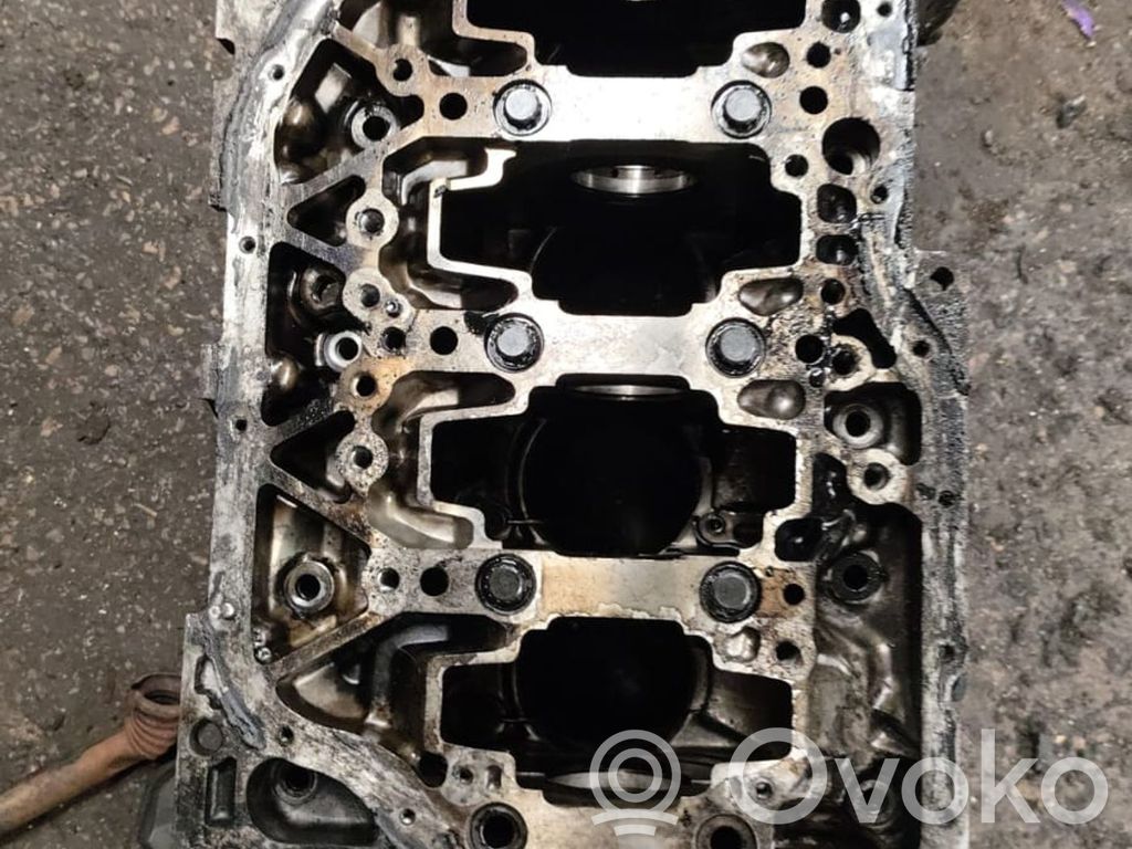 Toyota RAV 4 (XA30) Blocco motore 