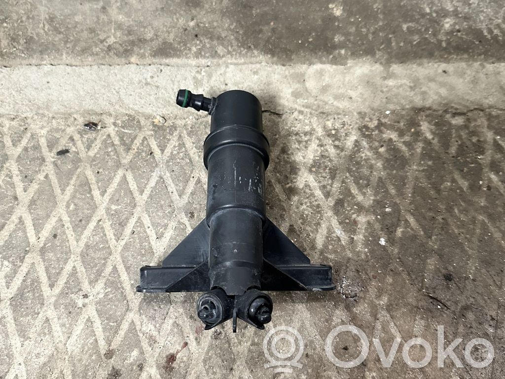 BMW 5 E60 E61 Ugello a spruzzo lavavetri per faro 