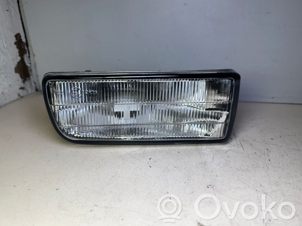 BMW 3 E36 Miglas lukturis priekšā 