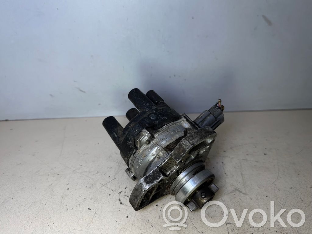 Mazda 323 Spark distributor 