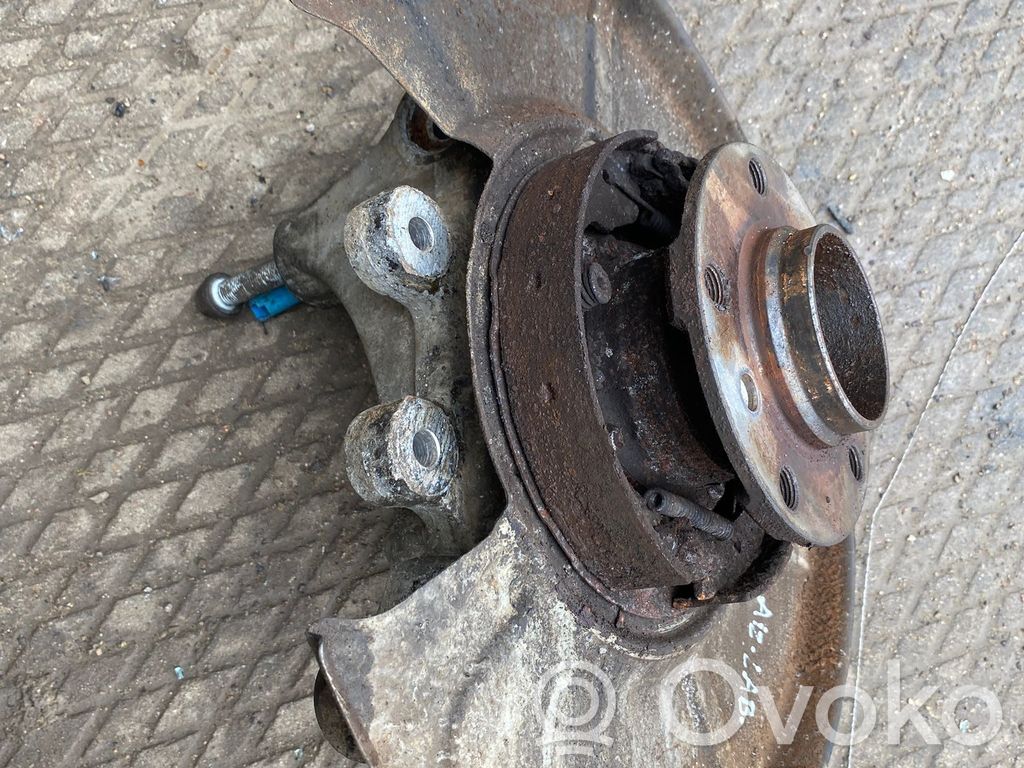 BMW 7 E65 E66 Rear wheel hub spindle/knuckle 
