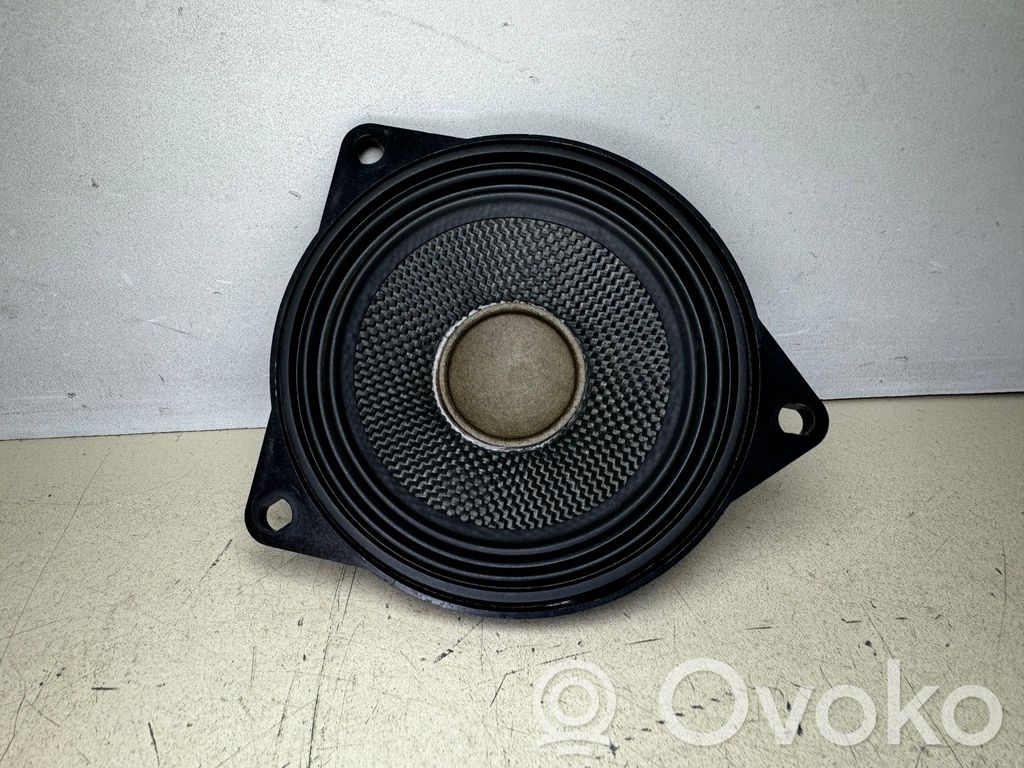 Altavoz del panel   9141501,65139141501,914150104,188200,62151,6513914150104