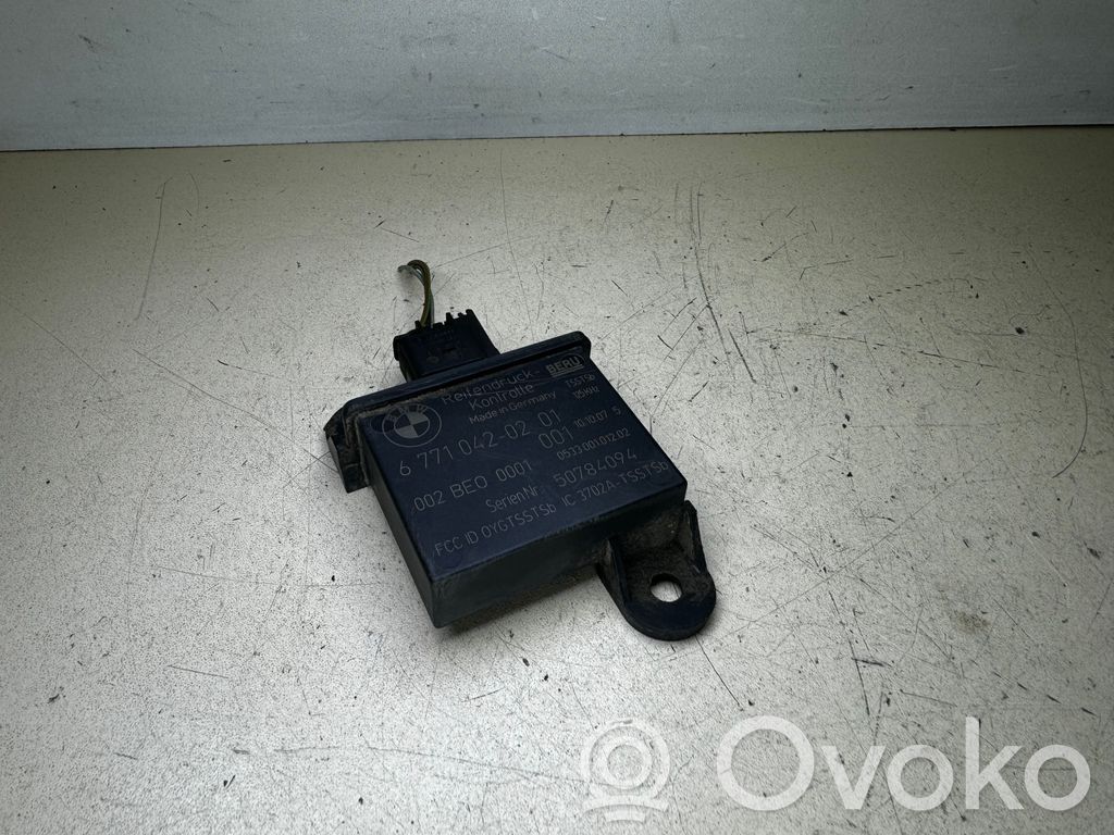 BMW 7 E65 E66 Tire pressure control unit 