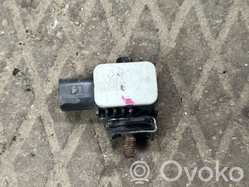 Jaguar XF X250 Airbagsensor Crashsensor Drucksensor 