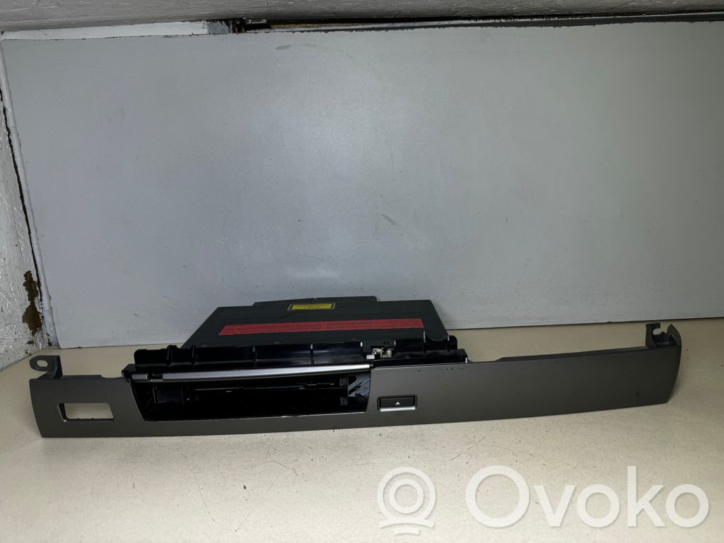 BMW 7 E65 E66 CD/DVD keitiklis 