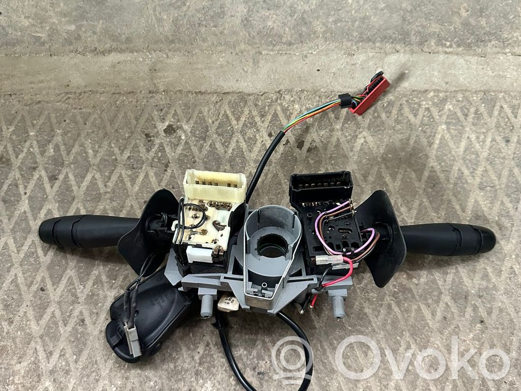 Renault Scenic I Wiper turn signal indicator stalk/switch 