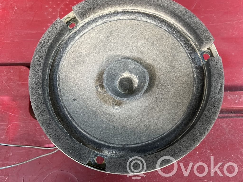 Suzuki Grand Vitara I Altoparlante portiera anteriore 