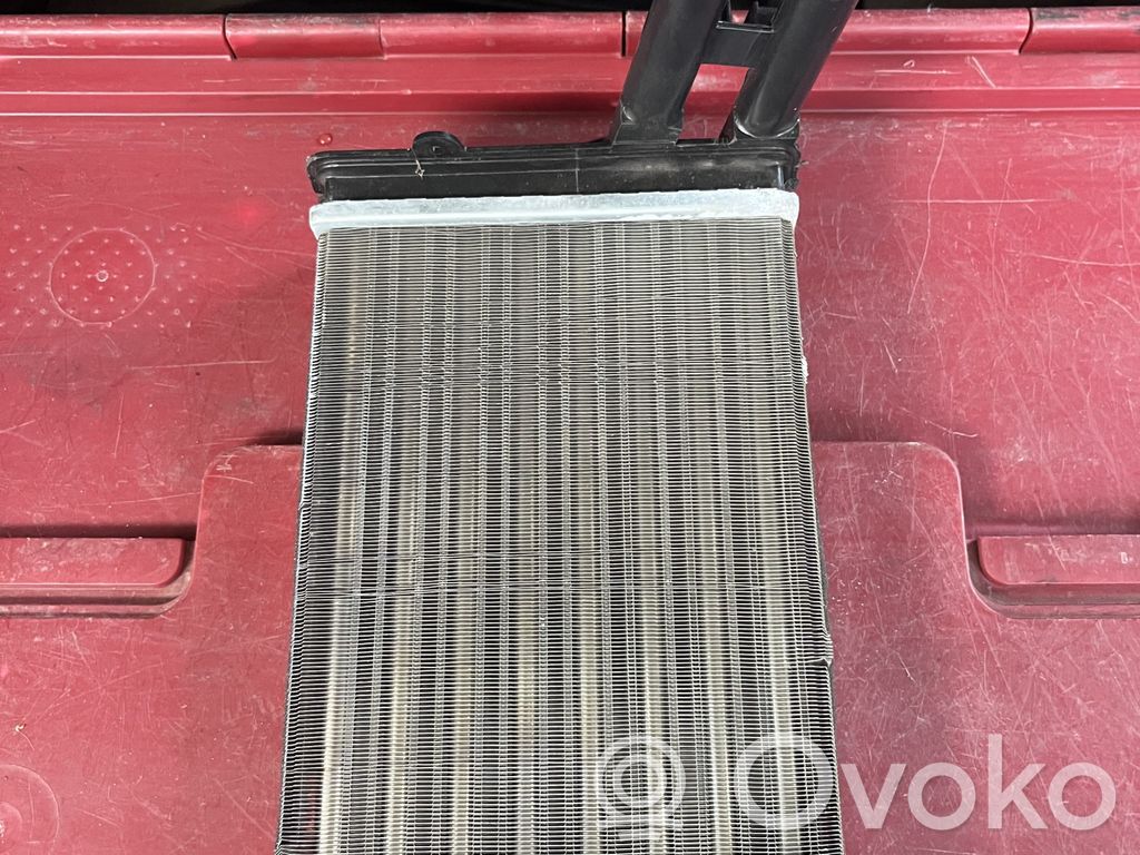 Volkswagen Golf IV Pečiuko radiatorius 