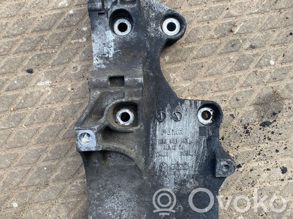 Audi A3 S3 8P Generator/alternator bracket 