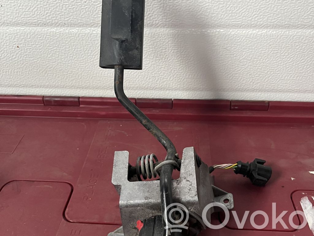 Audi A6 S6 C4 4A Accelerator throttle pedal 