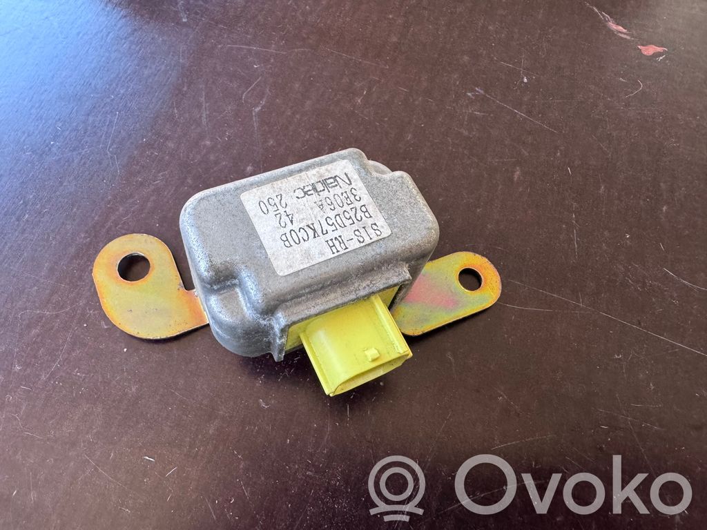 Mazda 323 F Airbagsensor Crashsensor Drucksensor 