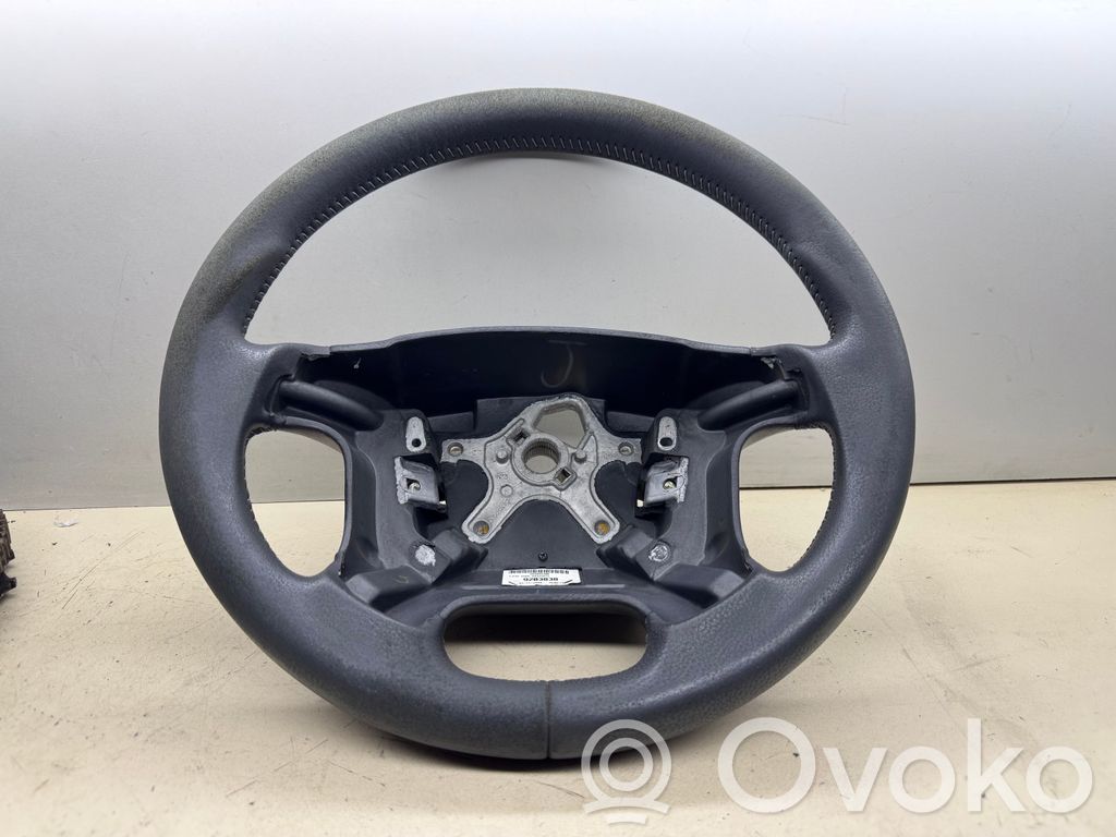 Steering wheel   9203838,555044200