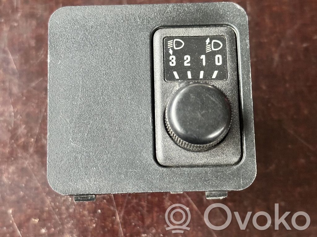 Nissan Almera Headlight level height control switch 