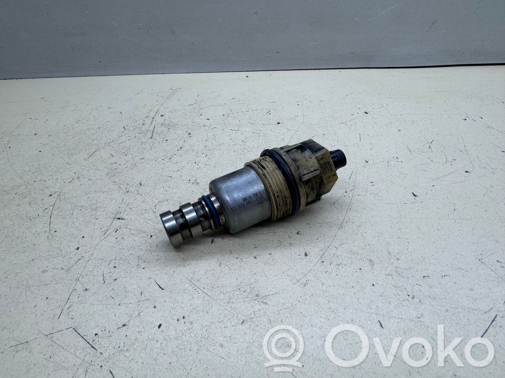 Mercedes-Benz C W204 Camshaft vanos timing valve 