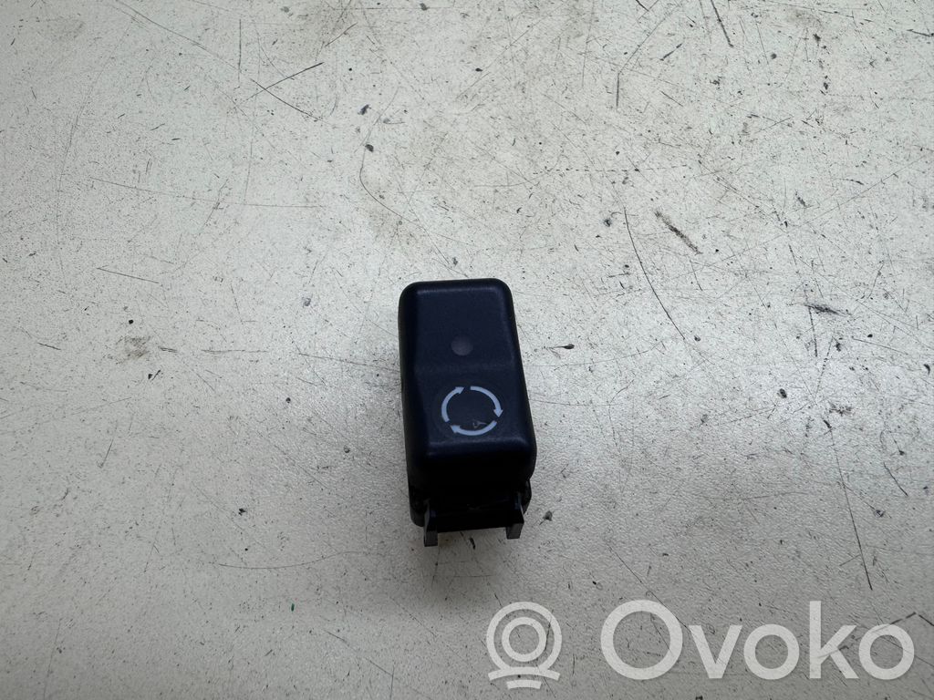 Mercedes-Benz E W124 Air circulation switch 