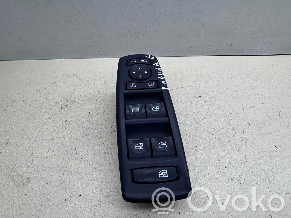 Renault Laguna III Electric window control switch 