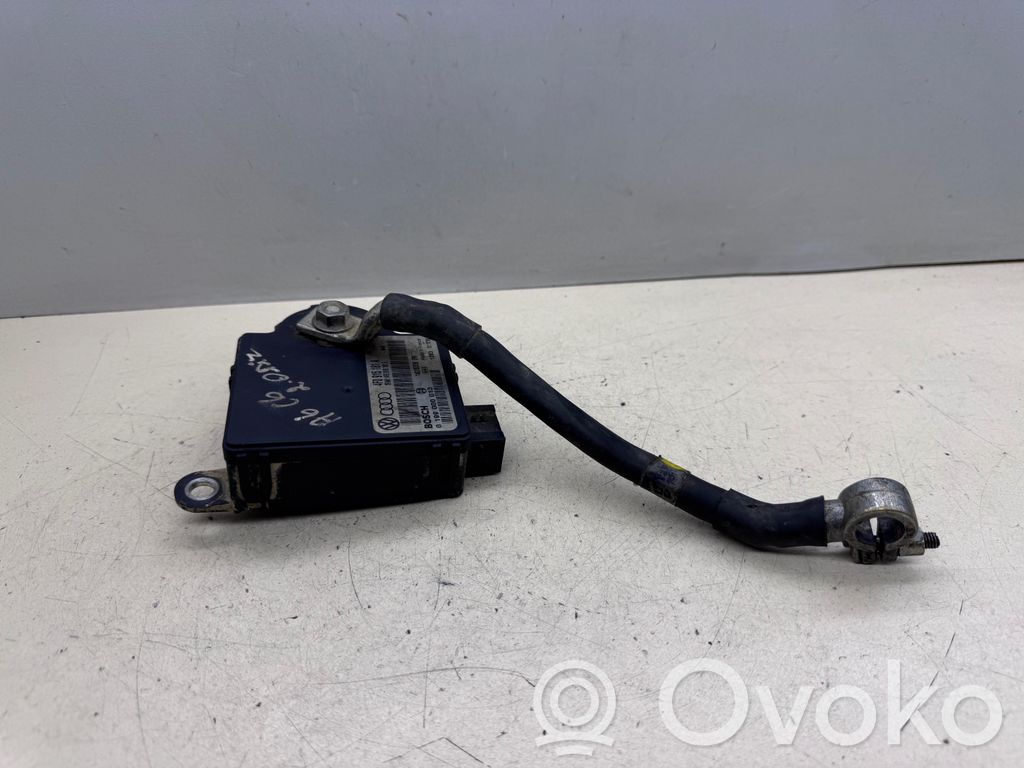 Audi A6 S6 C6 4F Unité de contrôle à bord d'alimentation 
