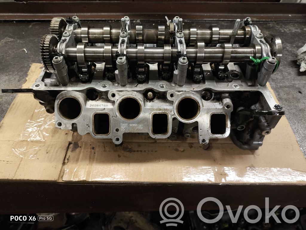 Audi Q7 4L Engine head 
