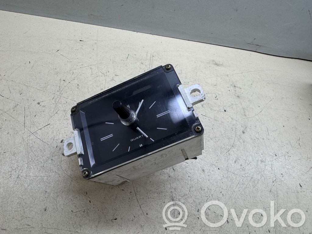 Mazda 323 Screen/display/small screen 