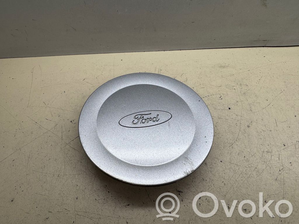 Ford Focus Alkuperäinen pölykapseli 