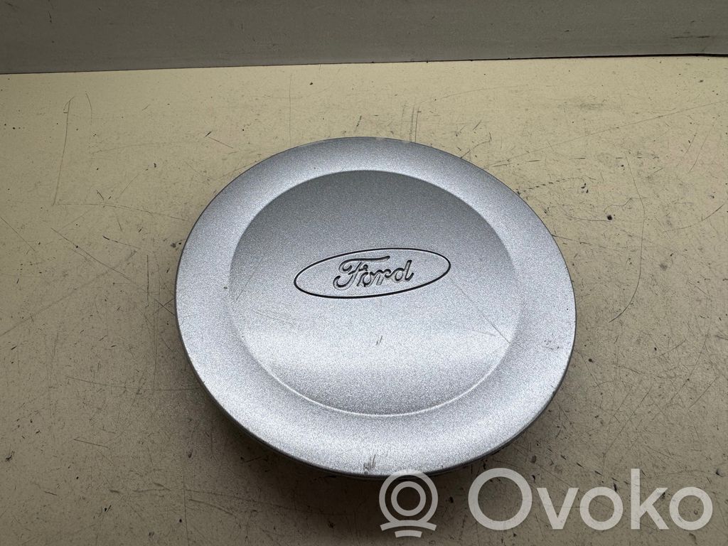 Ford Focus Alkuperäinen pölykapseli 