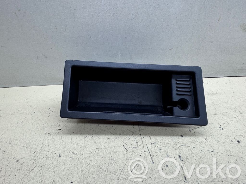 Ashtray (front)   6954945,695494509,51166954945,5116695494509