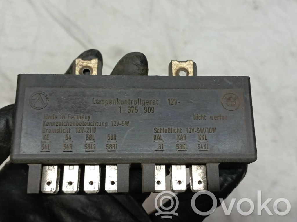 BMW 3 E30 Light module LCM 