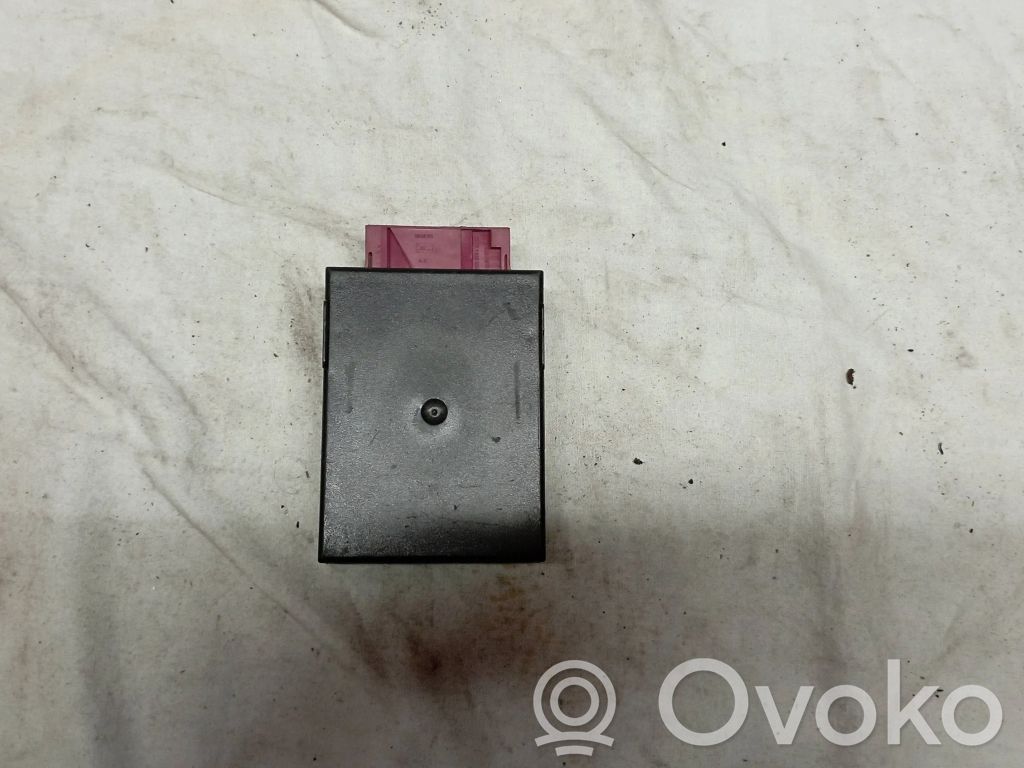 Módulo de luz LCM   61358375964,55892110