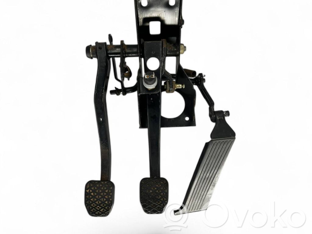 BMW 3 E30 Accelerator throttle pedal 