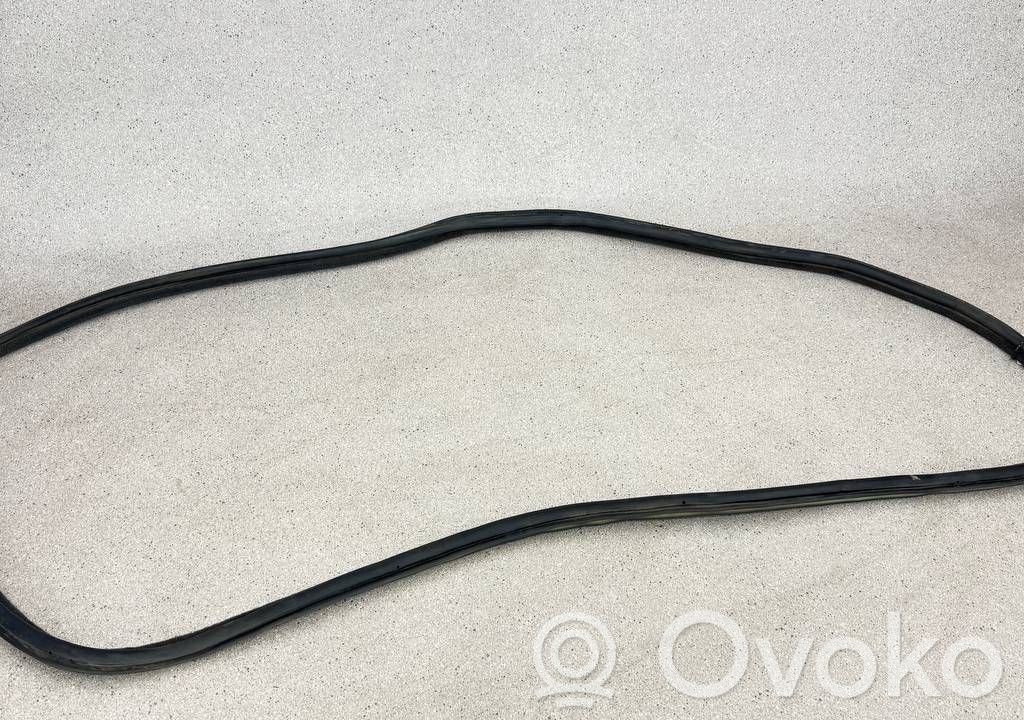BMW 3 E30 Etuoven kumitiiviste 