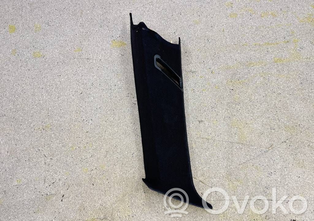 BMW 5 E39 Pilar (D) (superior) 