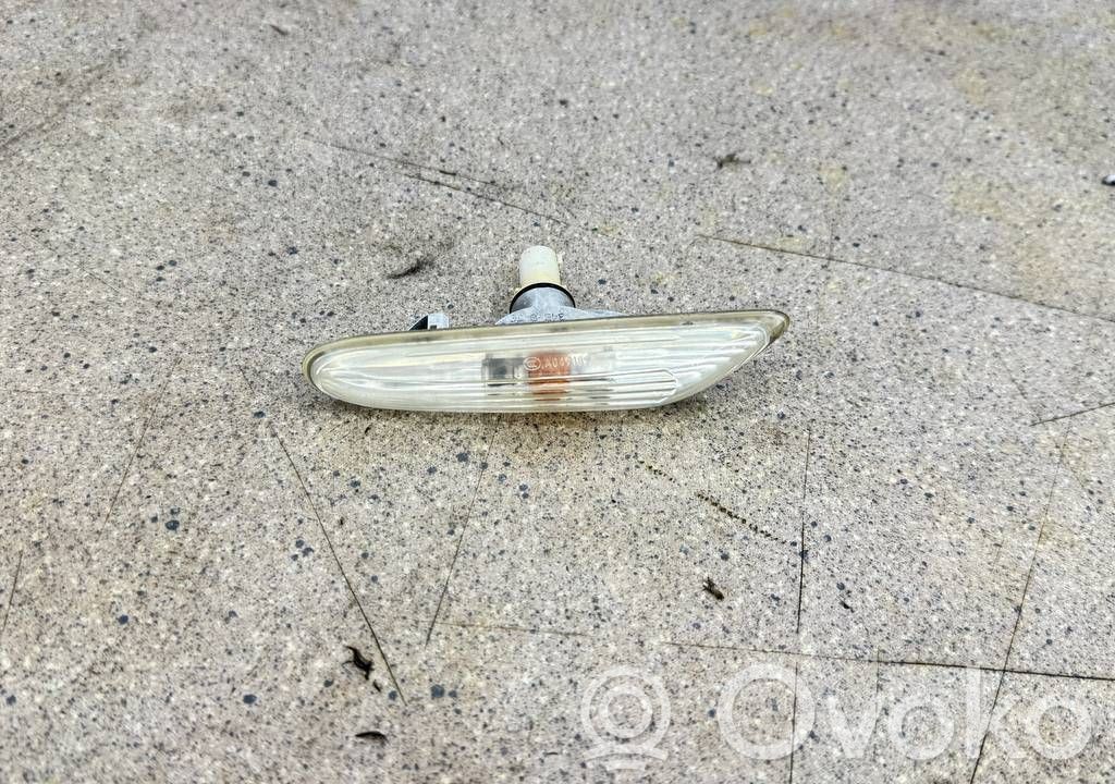 BMW 5 E60 E61 Front fender indicator light 
